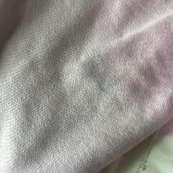 purple h&m sweatshirt 🫶🏼 - Picture 5 of 5